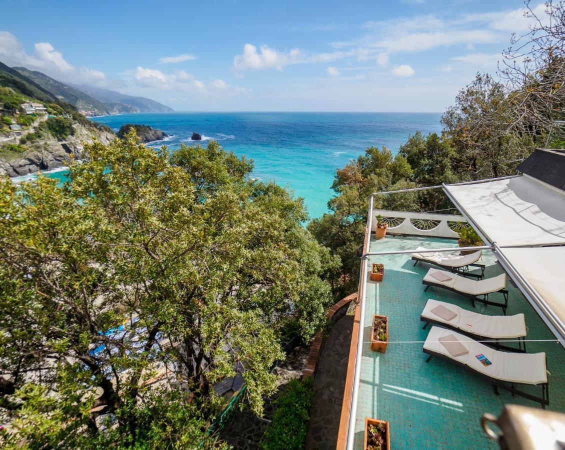 Villa Tanca With Ac, Terrace And Views モンテロッソ・アル・マーレ エクステリア 写真